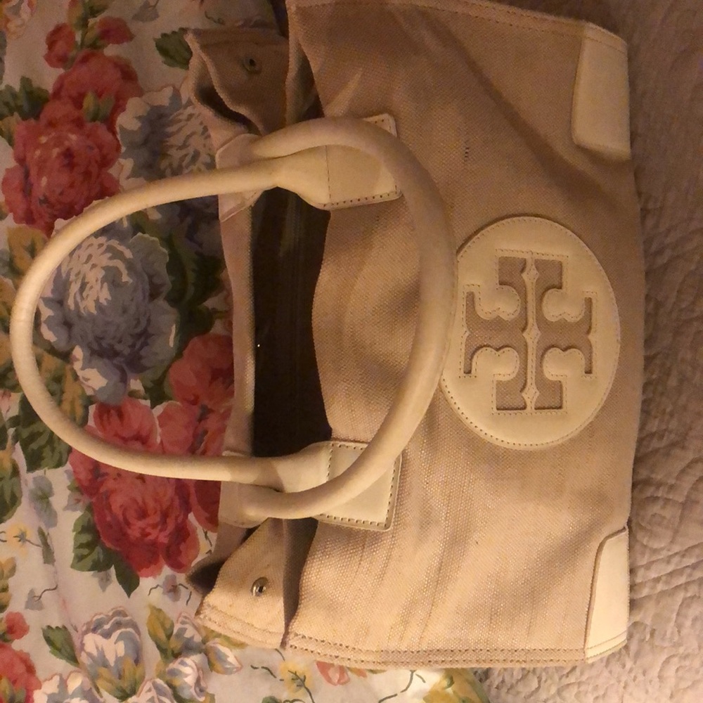 Tory Burch Linen Purse. 13” wide, 9.5” tall 5”wide. - Picture 2 of 8